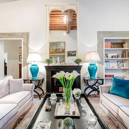 Casa Simonetta, Modern And Antique Ground Floor Inside The Walls Of Apartamento
