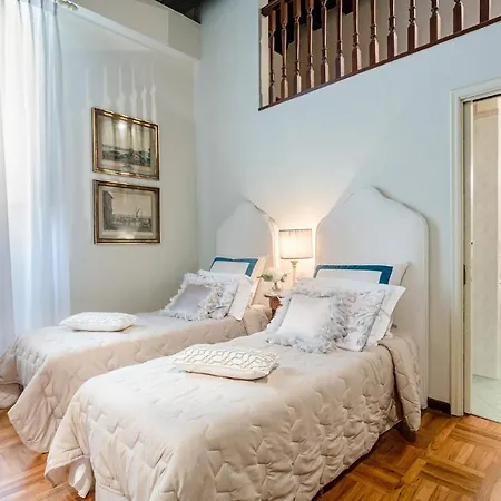 Apartamento Casa Simonetta, Modern And Antique Ground Floor Inside The Walls Of Lucca