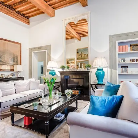 Casa Simonetta, Modern And Antique Ground Floor Inside The Walls Of לוקה