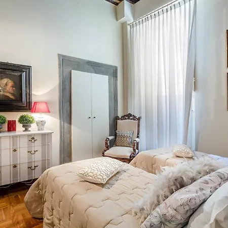 דירה Casa Simonetta, Modern And Antique Ground Floor Inside The Walls Of לוקה