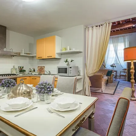 公寓 Casa Simonetta, Modern And Antique Ground Floor Inside The Walls Of *